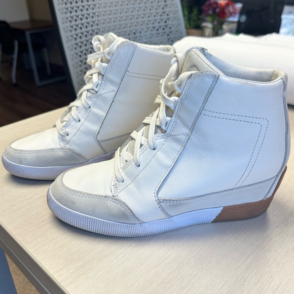 SOREL Out N About Wedge Sneaker White Size 8 - Picture 3 of 8